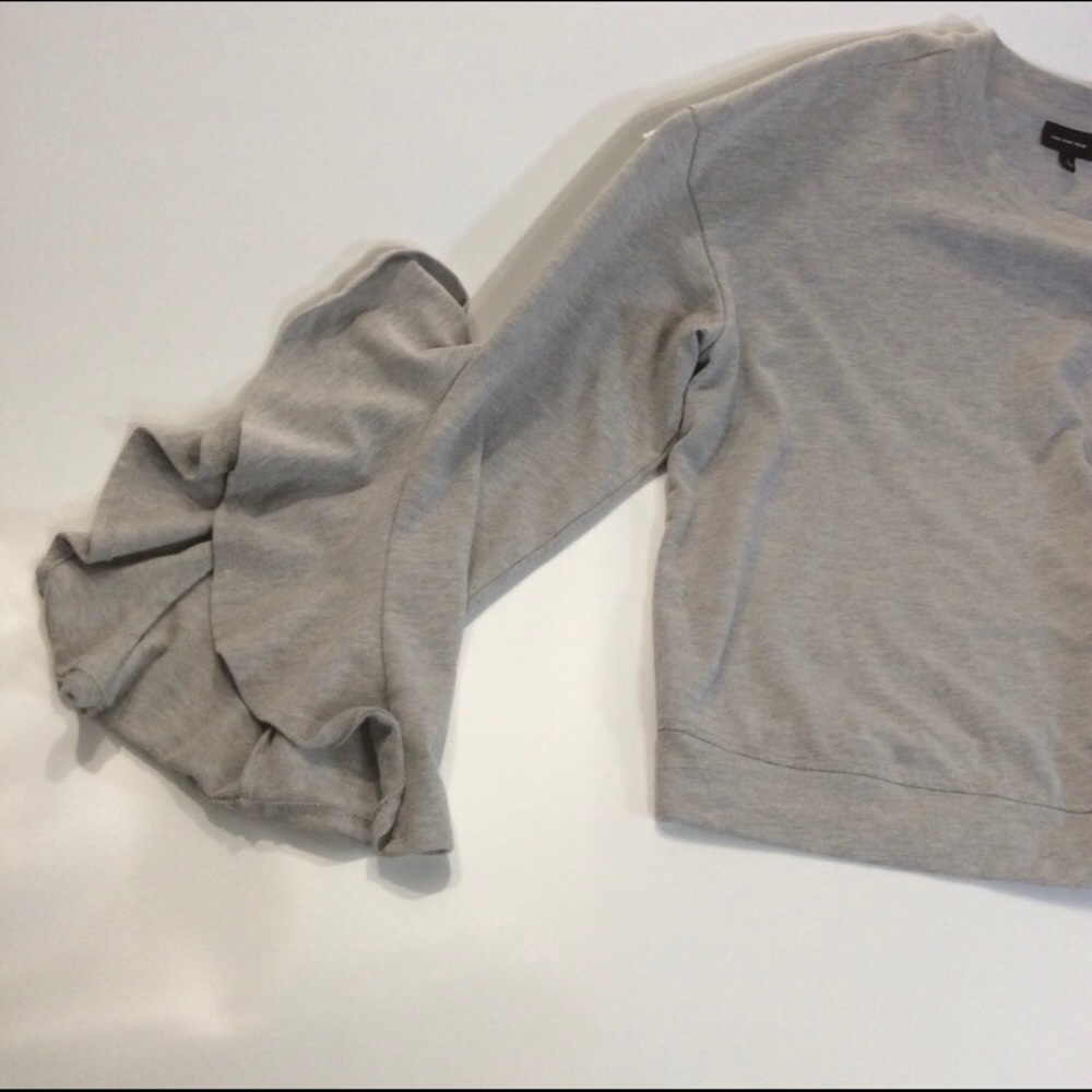 Who What Wear Gray Ruffle Long Sleeve Sweatshirt